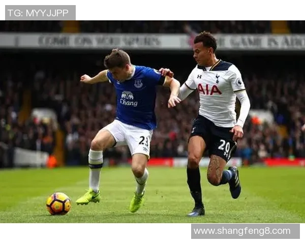 提升跑步姿势助力足球技能的全面指南与训练技巧分享