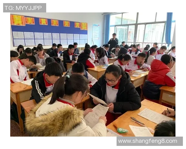 足球杨子璇的成长之路与梦想追逐的精彩故事 足球杨子璇的成长之路与梦想追逐的精彩故事